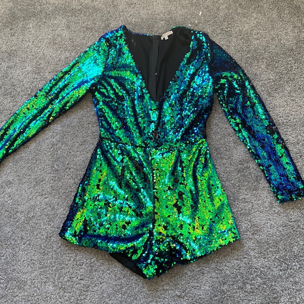 Mermaid / Black Flip Sequin Romper - Charlotte Russe S